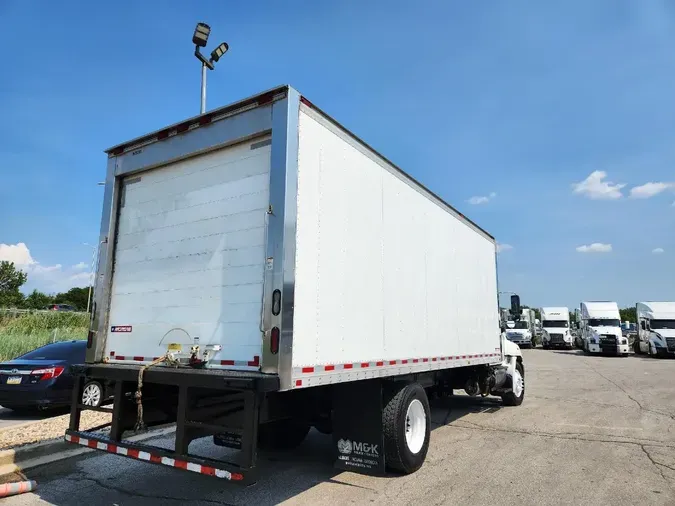 2016 HINO 338 Reefer