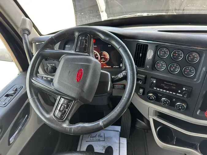 2022 PETERBILT 579