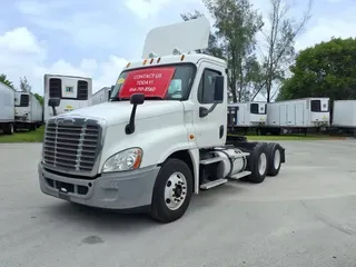 2013 FREIGHTLINER CASCADIA 125