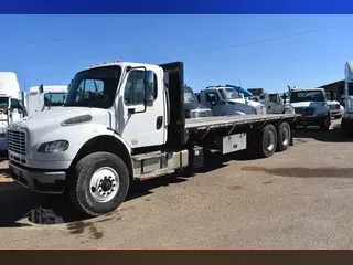 2014 FREIGHTLINER BUSINESS CLASS M2 106