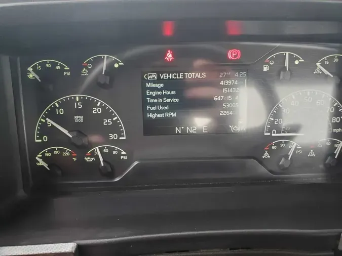 2020 VOLVO VNL62T300