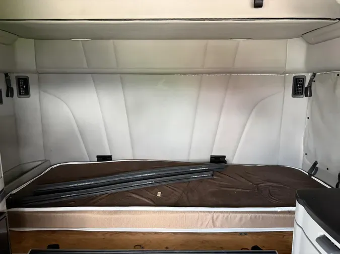 2022 Peterbilt 579