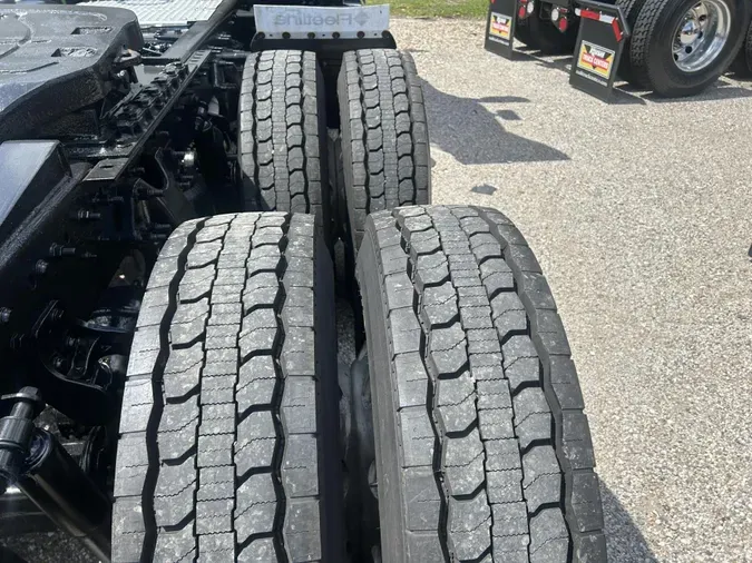 2020 International LT625