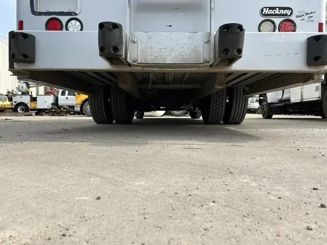 2017 FREIGHTLINER BUSINESS CLASS M2 106