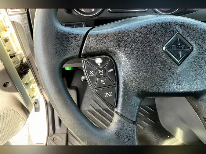 2021 INT LT625 6x4