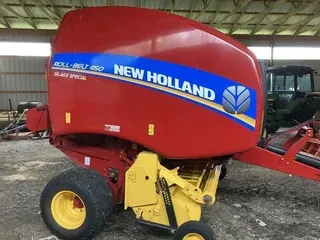 2020 New Holland Rollbelt 450