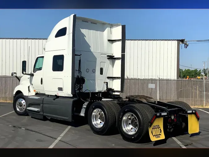 2021 INT LT625 6x4