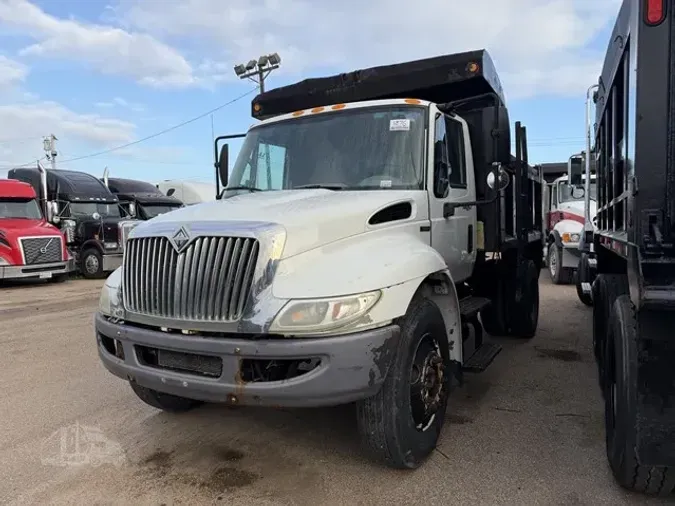 2009 INTERNATIONAL DURASTAR 4300