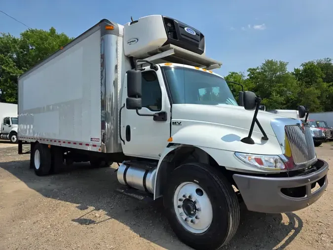 2020 NAVISTAR INTERNATIONAL MV607 (4X2)