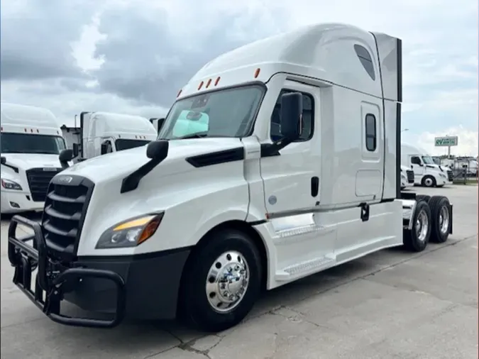 2022 Freightliner PT126SLP