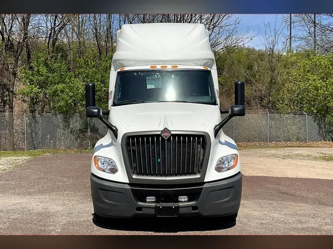 2021 INT LT625 6x4