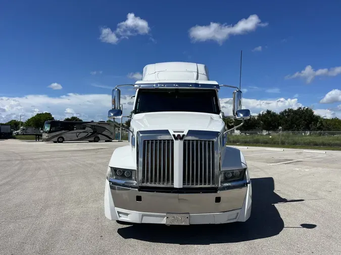 2020 Western Star 5700XE