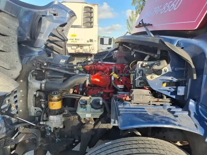 2014 FREIGHTLINER/MERCEDES M2 106