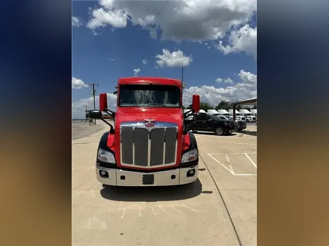 2019 PETERBILT 579