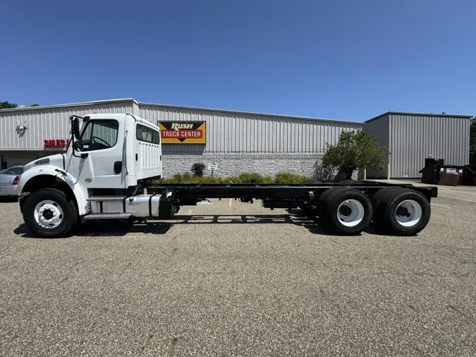 2020 Freightliner Business Class M2 106