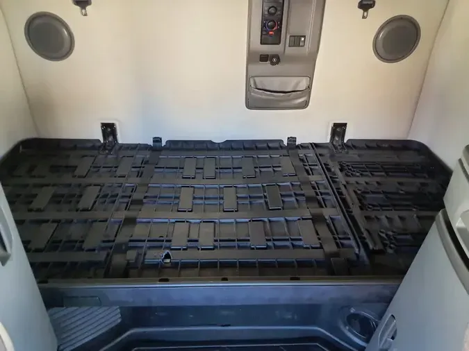 2020 VOLVO VNL64T-76039155104645744423a7ae854ad554638