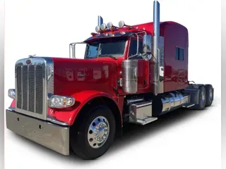 2023 Peterbilt 389