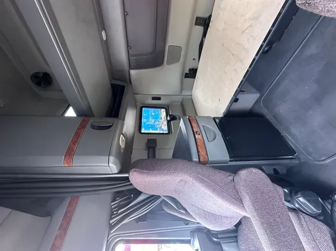 2020 INTERNATIONAL LT625