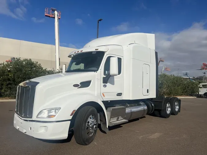 2020 Peterbilt 579