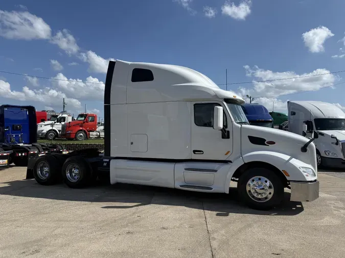 2022 Peterbilt 579