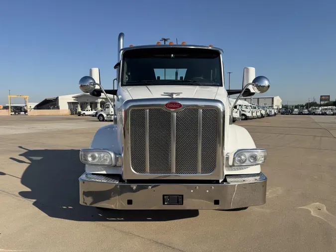 2023 Peterbilt 567