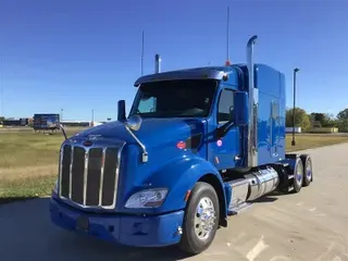 2020 PETERBILT 579