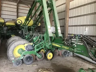 2016 John Deere 1775NT