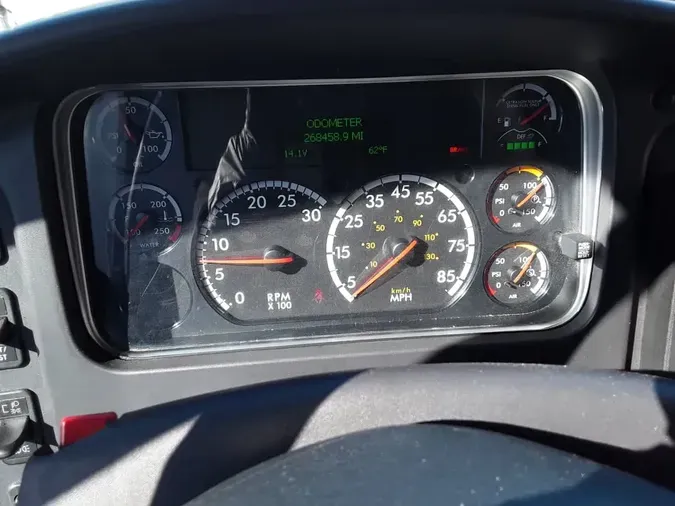 2020 FREIGHTLINER/MERCEDES M2 106392c9b5403b64ac3066a4e7b8b88c4b7