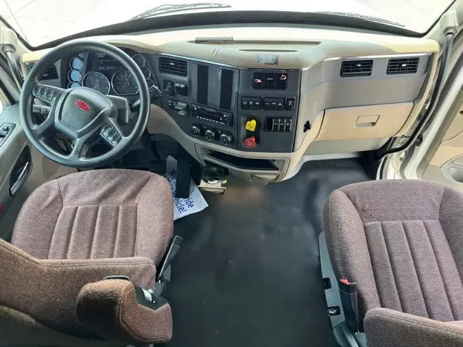 2022 Peterbilt 567