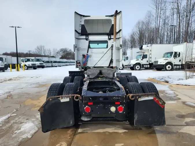 2020 VOLVO VNL64T-3003931a69c0d48078a1803feb0ff5b27d6