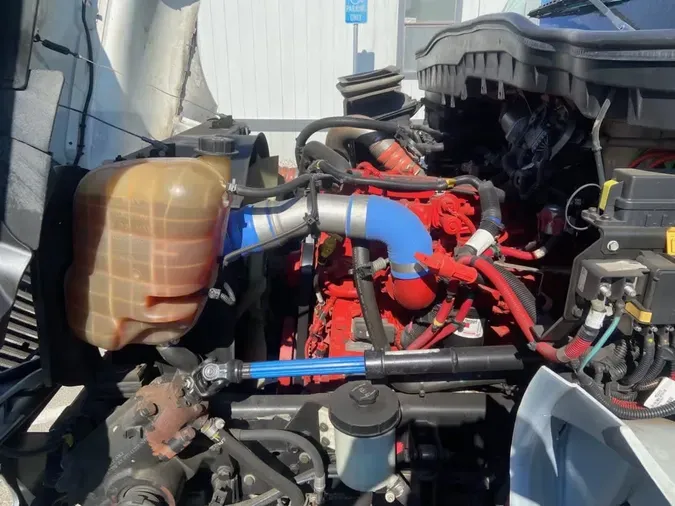2020 NAVISTAR INTERNATIONAL MV607 (4X2)