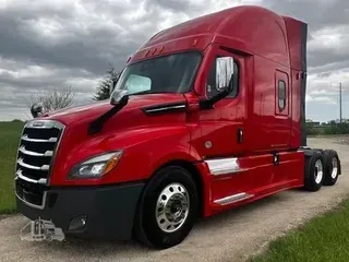 2021 FREIGHTLINER CASCADIA 126