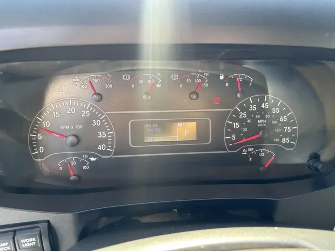 2020 International MV6073933f35bdffb6a149950cd5806a383c1