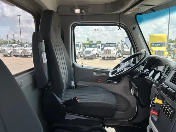 2020 Peterbilt 579