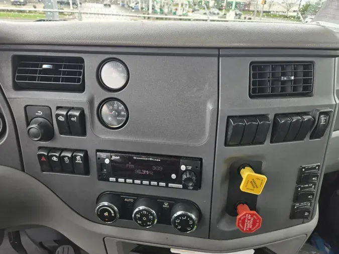 2016 Peterbilt 579393ce6e09018478ef86a053b3f9290bb