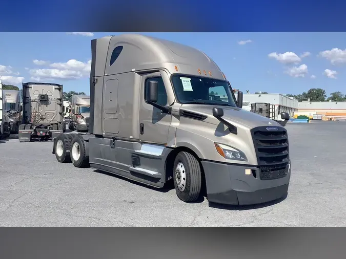 2022 Freightliner Cascadia 126393d12193986a6d97e094a9ea404aa8a