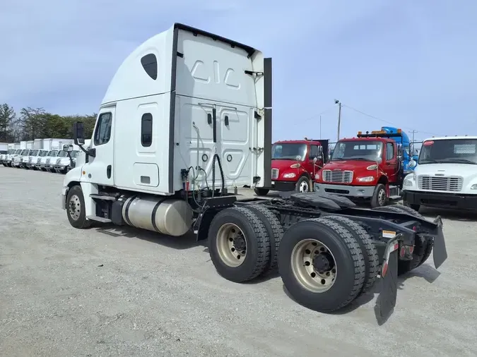 2019 FREIGHTLINER/MERCEDES CASCADIA 125