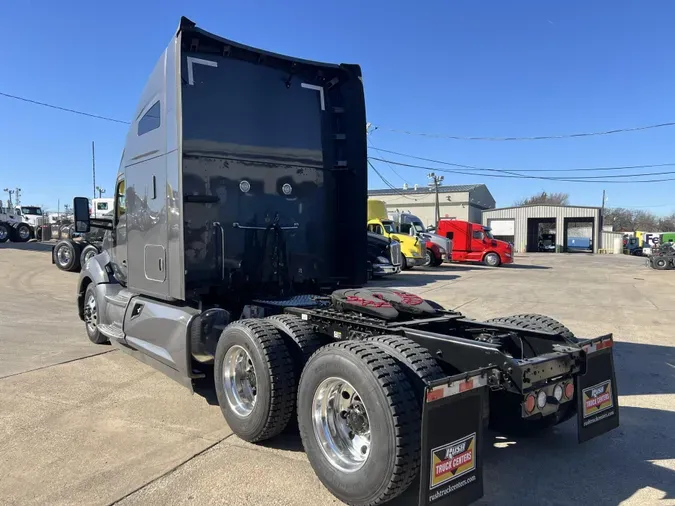 2020 Kenworth T680