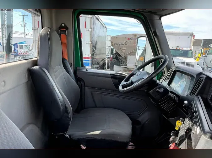 2020 INT LT625 6x43942857e94148b76c4163178cac450a2