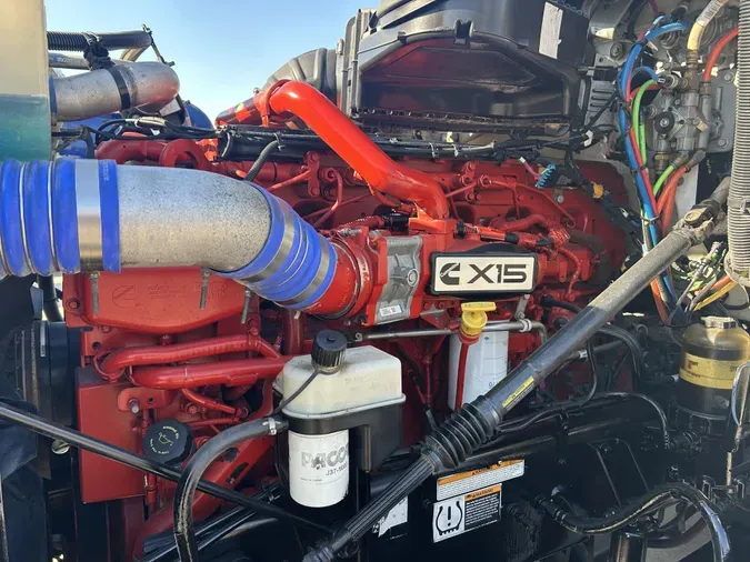 2022 Peterbilt 579