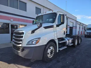 2020 FREIGHTLINER/MERCEDES NEW CASCADIA PX12664