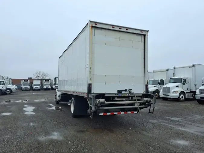 2018 FREIGHTLINER/MERCEDES M2 106