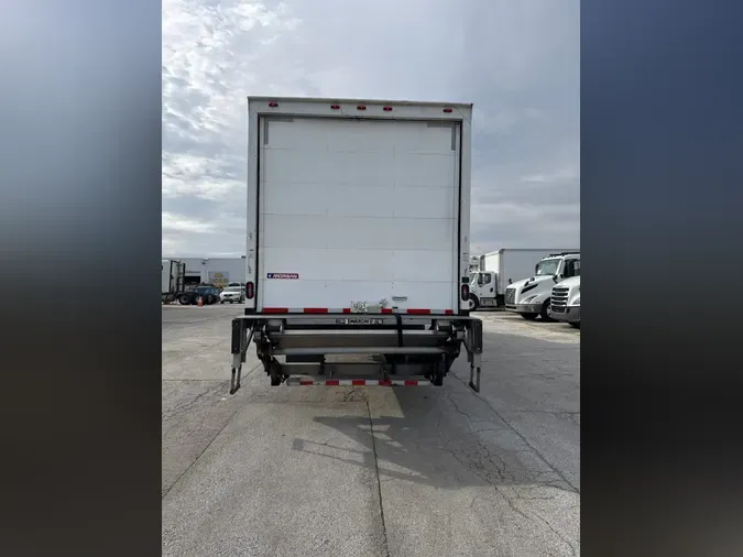 2019 FREIGHTLINER/MERCEDES M2 106