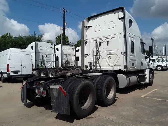 2018 FREIGHTLINER CASCADIA 125