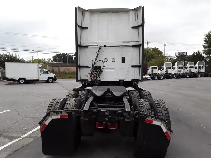 2018 NAVISTAR INTERNATIONAL LT625 SLPR CAB