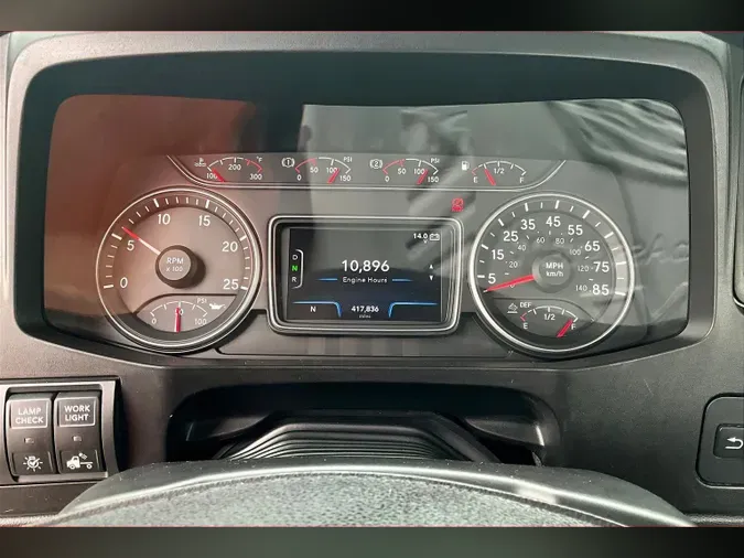2019 INT LT625 6x4