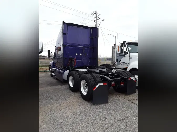 2020 NAVISTAR INTERNATIONAL LT625 SLPR CAB