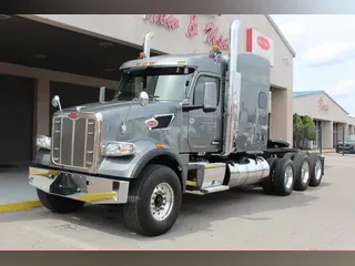 2025 Peterbilt 567