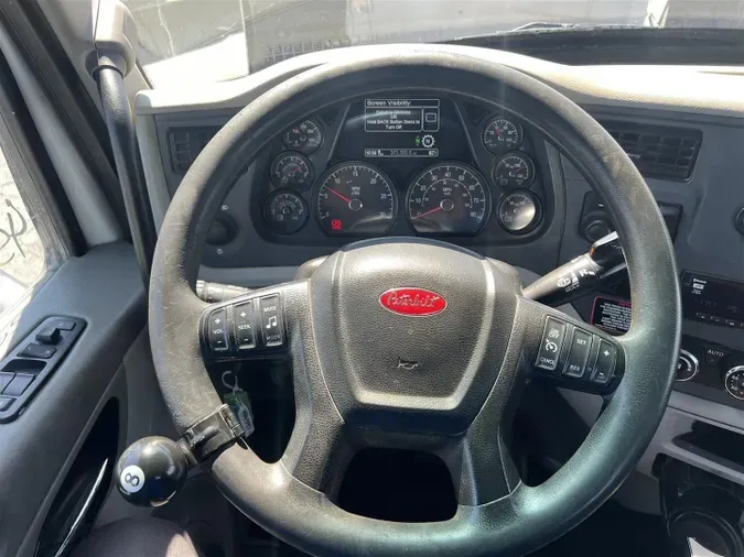 2020 Peterbilt 567