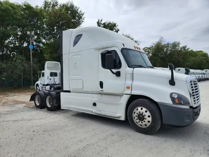 2018 Freightliner X12564ST396be03f633e01cd6f96f655cccc4490
